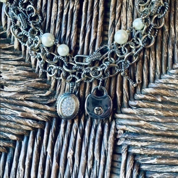 ✨✨Rope Silver and Gold Tone Chain Lock and Key 🔐 Pendant Necklaces ✨ - Picture 8 of 11